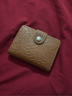 Portland Leather goods mini bifold wallet. Meadow colour (embossed)